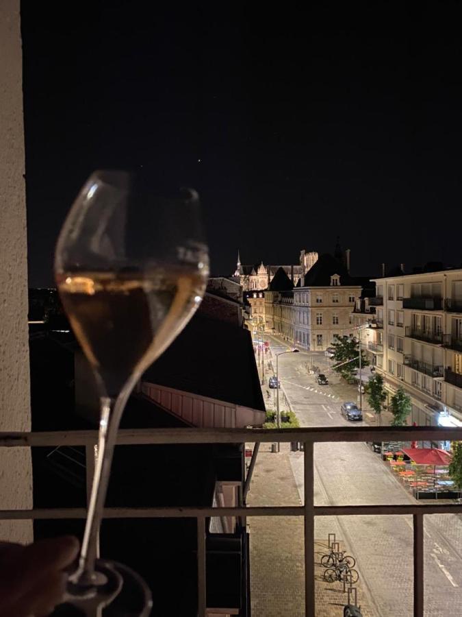 Chic B&B + Balcony - Hyper Center ランス エクステリア 写真